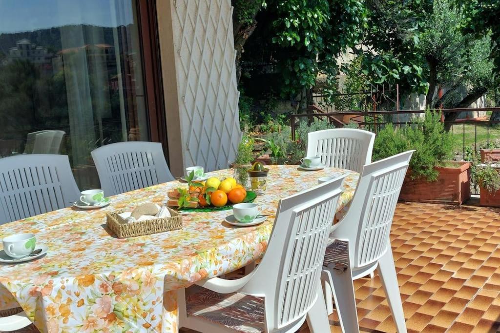אלסיו La Casa Di Nonna Lorenna מראה חיצוני תמונה